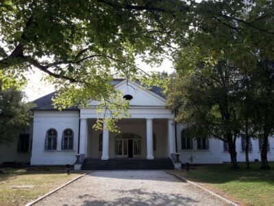 MANOR HOUSE - Panonija