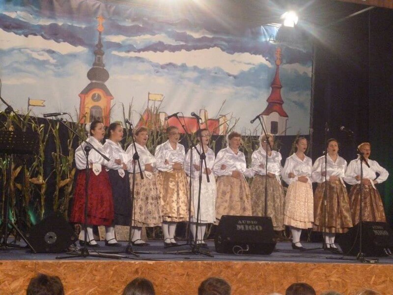 DA SE NE ZABORAVI – FESTIVAL RUSINSKE IZVORNE PESME - Đurđevo