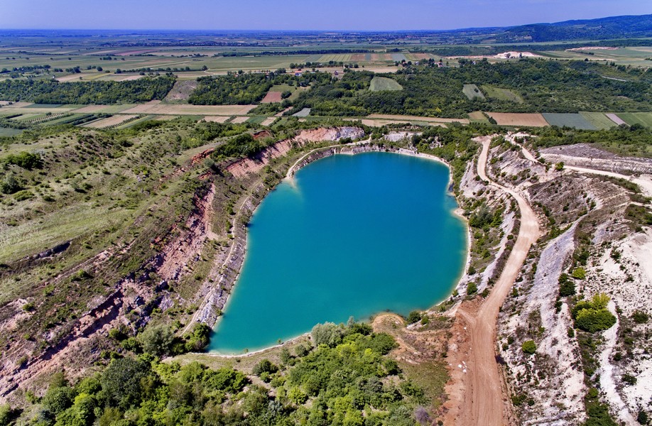BEŠENOVAČKO JEZERO