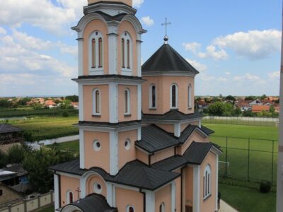 HRAM PREPODOBNE MATI PARASKEVE - Nova Pazova