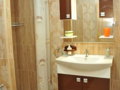 ХРАМ СВЕТОГ ЦАРА КОНСТАНТИНА И ЈЕЛЕНЕ - Инђија