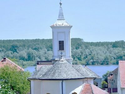 РИМОКАТОЛИЧКА ЦРКВА РОЂЕЊА БЛАЖЕНЕ ДЈЕВИЦЕ МАРИЈЕ (1766) - НОВИ БАНОВЦИ