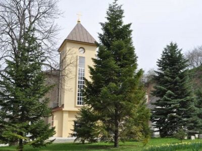 RIMOKATOLIČKA CRKVA SVETE BARBARE - Beočin