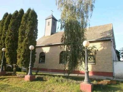 ПРАВОСЛАВНА ЦРКВА ПРЕНОСА МОШТИЈУ СВЕТОГ НИКОЛАЈА - ПЛАВНА