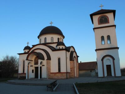 ЦРКВА УСПЕЊА ПРЕСВЕТЕ БОГОРОДИЦЕ - ЛИПАР