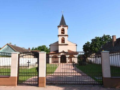 THE ROMAN CATHOLIC CHURCH OF ST. ANA - Maradik