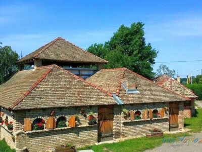 ČARDA TISKA KUĆA - Novi Bečej