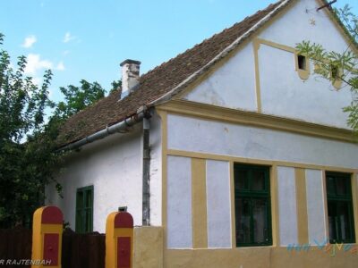 THE ETHNO HOUSE - Maradik