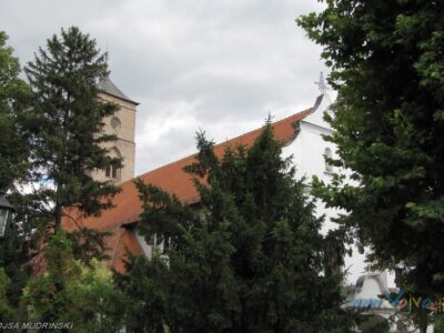 FRANjEVAČKI SAMOSTAN - Bač