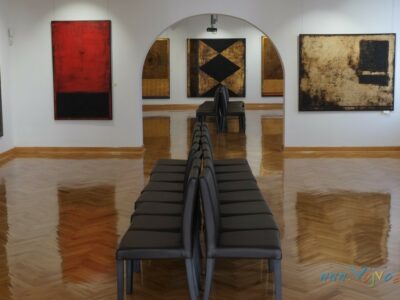 ГАЛЕРИЈА "ЛАЗАР ВОЗАРЕВИЋ" - Сремска Митровица