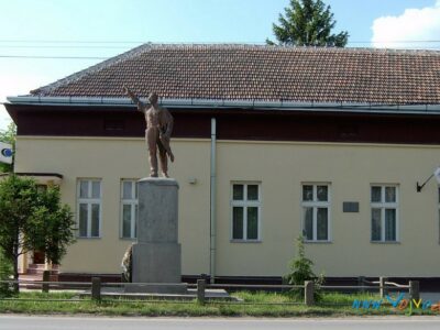 SPOMENIK PALIM BORCIMA - LALIĆ