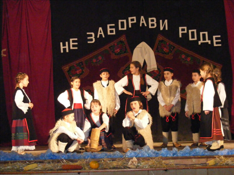 NE ZABORAVI RODE - Bački Gračac